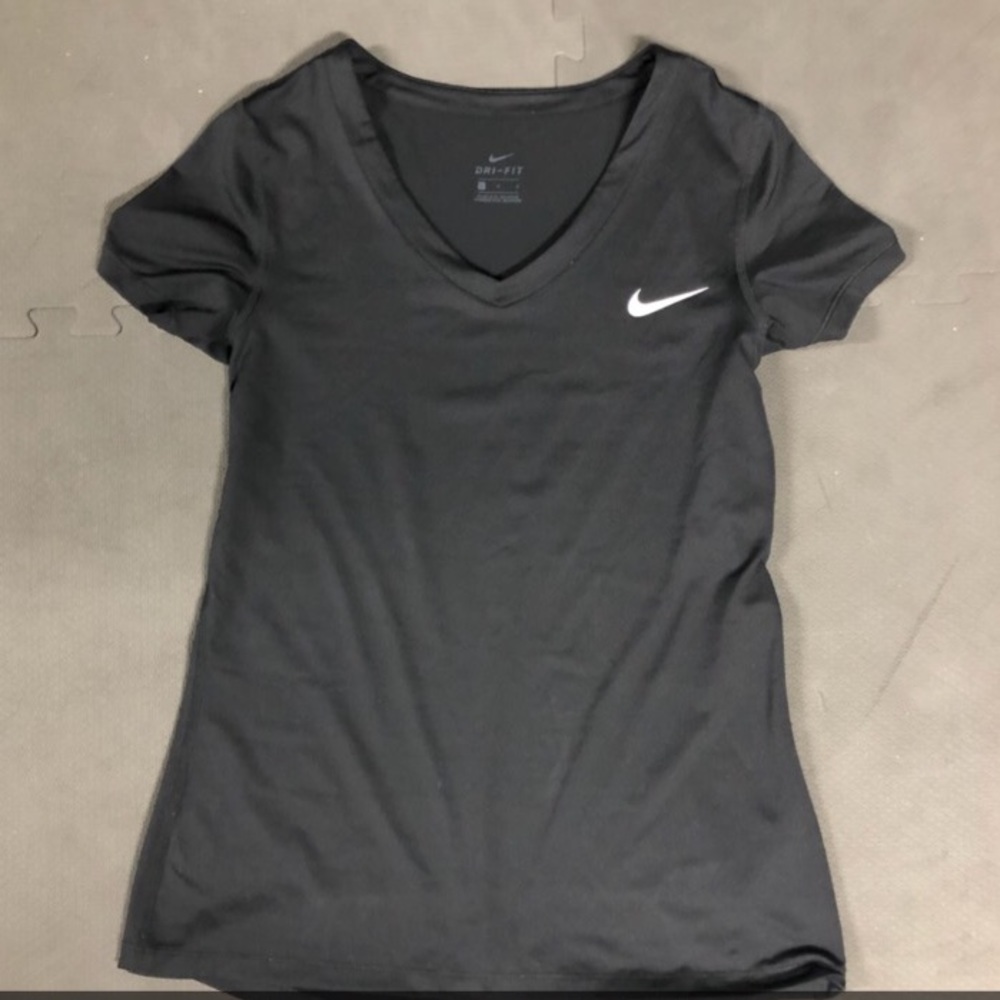 Nike workout shirt